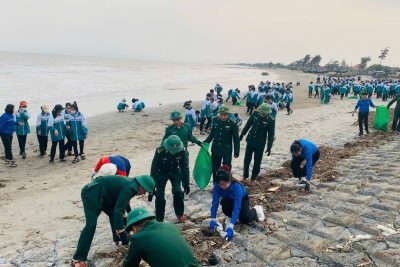 Tuổi trẻ Hải Xuân chung tay bảo vệ môi trường biển và vun đắp tình yêu quê hương